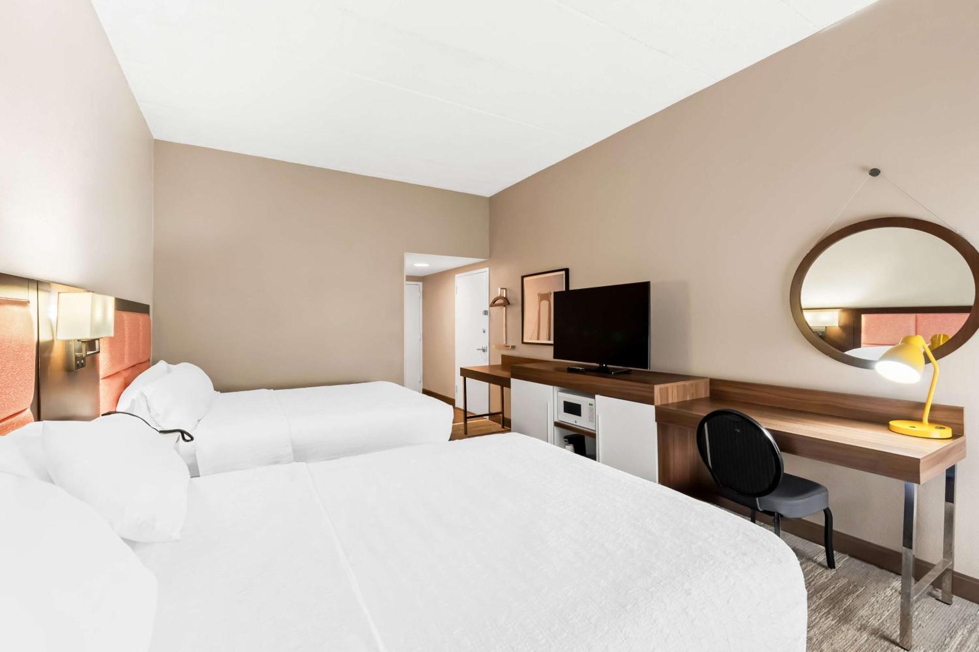 Hampton Inn Pennsville Exterior photo